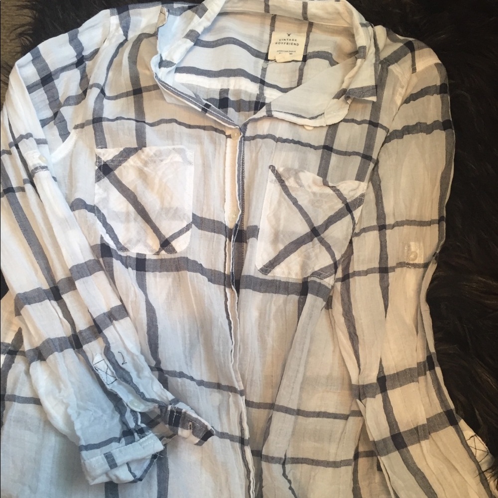 AMERICAN EAGLE PLAID VINTAGE BOYFRIEND BUTTON DOWN